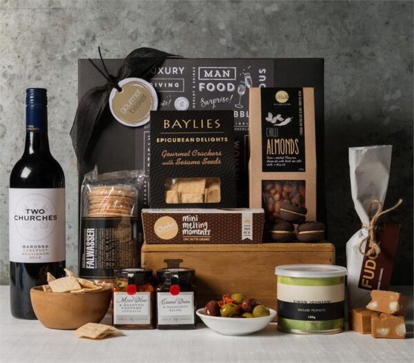 Red Wine and Nibbles Hamper